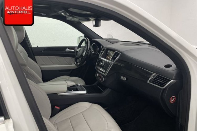 Mercedes-Benz GL 350 GL 350 4M AMG SPORT 7SITZ+GSD+AHK+NACHT+STANDHZG