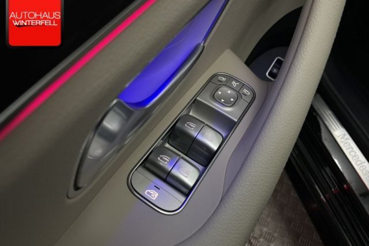 Mercedes-Benz GLE 400 GLE 400 d 4M AMG PANO+AHK+360+AIRMATIC+MEMO+BURM