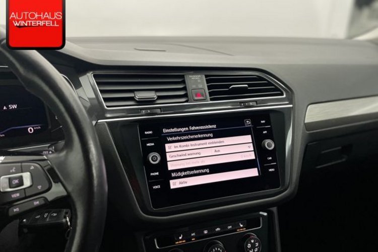Volkswagen Tiguan Allspace Tiguan Allspace 2.0 TDI R-Line 7SITZ+KAMERA+ACC+