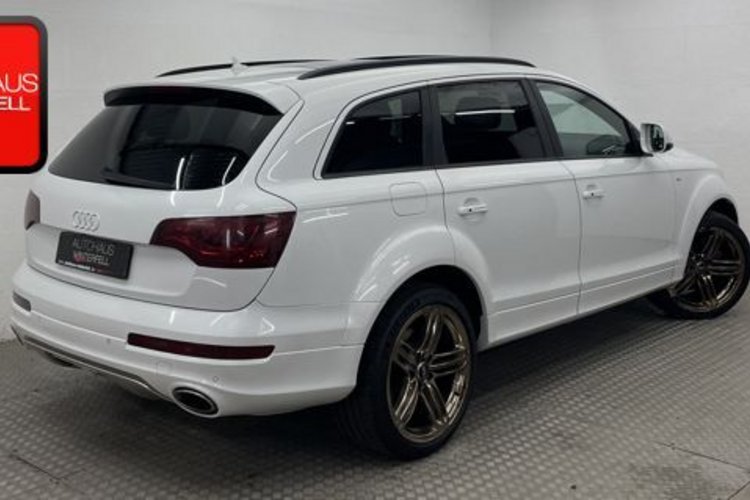 Audi Q7 Q7 3.0 TDI qu S line V12 OPTIK 7SITZ+PANO+AHK+
