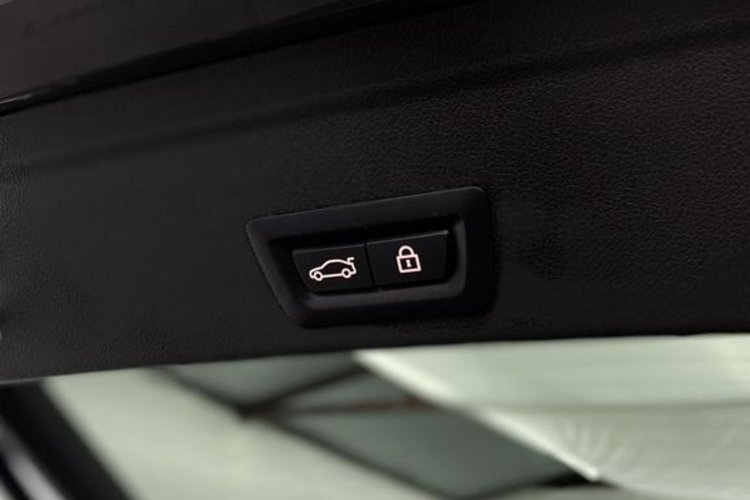 BMW X6 X6 xDrive 40d M SPORT PANO-SKY+22Z+360+MASSAGE+