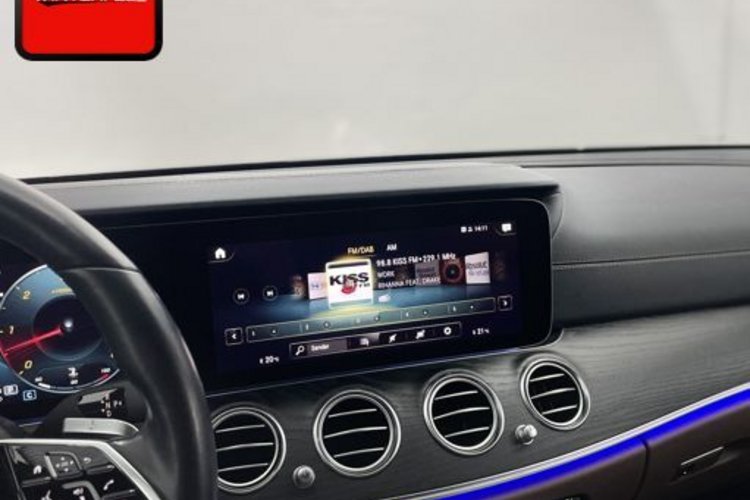 Mercedes-Benz E 400 E 400 d 4M AMG SPORT 20Z+STANDHEIZUNG+KAMERA+