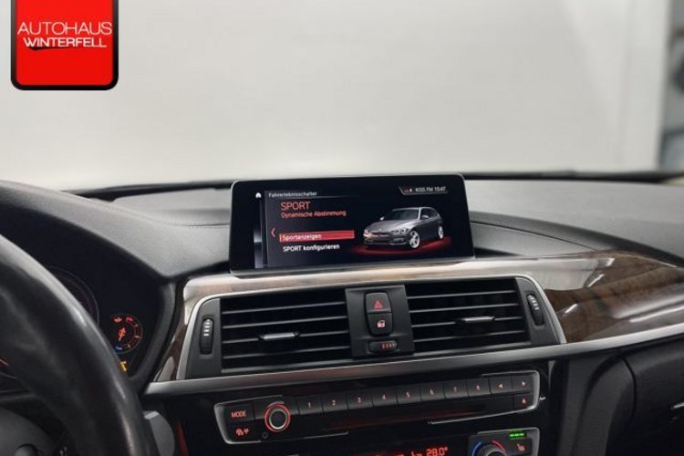 BMW 330 330 d Touring Luxury Line AHK+ADAP-LED+KAMERA+