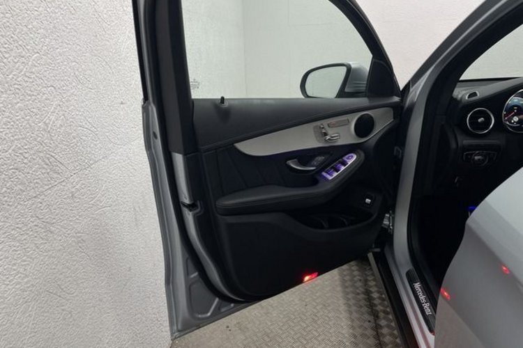 Mercedes-Benz GLC 300 GLC 300 de Coupe 4M AMG GSD+MEMO+DIGITAL+KEYLESS
