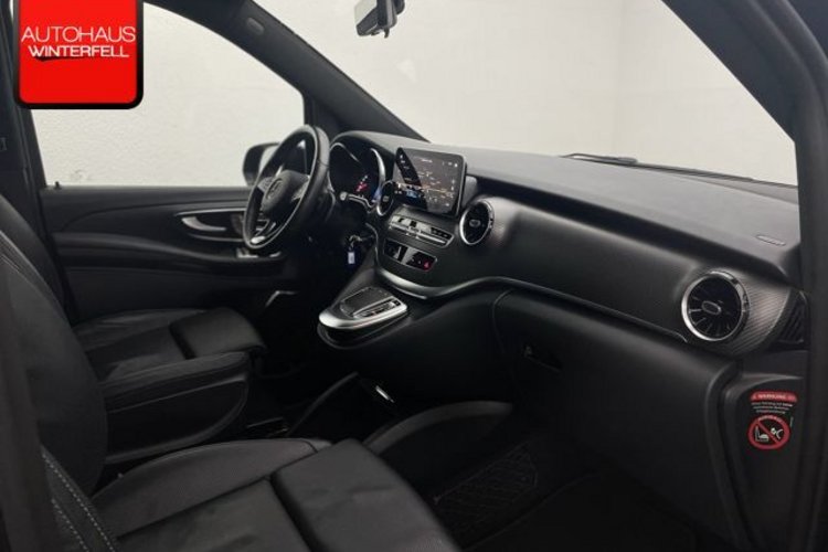 Mercedes-Benz V 300 V 300 d AMG 4M LANG 8SITZER+PANO+AHK+STANDH+360+