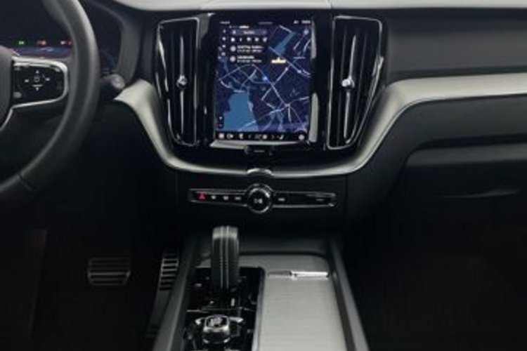 Volvo XC60 XC60 T8 R-DESIGN RECH AWD PANO+360+MEMO+MASSAGE+
