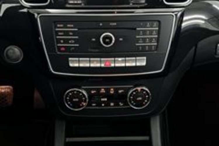 Mercedes-Benz GLE 350 GLE 350 d 4M AMG NIGHT PANO+AHK+AIRMATIC+STANDH+