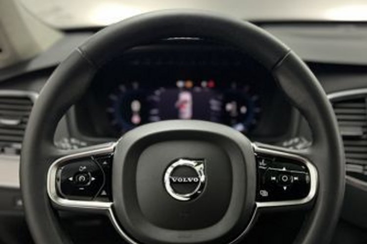 Volvo XC90 XC90 B5 D AWD ULTIMATE BRIGHT 7SITZ+PANO+NUBUK+