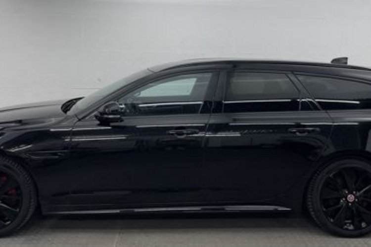 Jaguar XF XF SPORTBRAKE R-DYNAMIC BLACK AWD AHK+KEYLESS