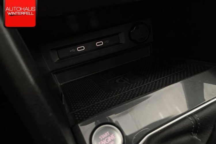 Volkswagen Tiguan Tiguan 2.0 TDI 4M R-LINE BLACK PANO+AHK+STANDH+