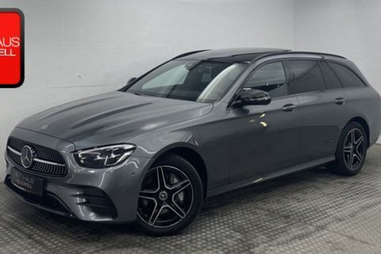 Mercedes-Benz E 300 E 300 de T 4M AMG NIGHT PANO+HUD+BURMESTER+DISTR
