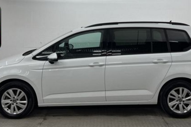 Volkswagen Touran Touran 2.0 TDI 7SITZ+PANO+AHK+STANDHEIZUNG+KAMER