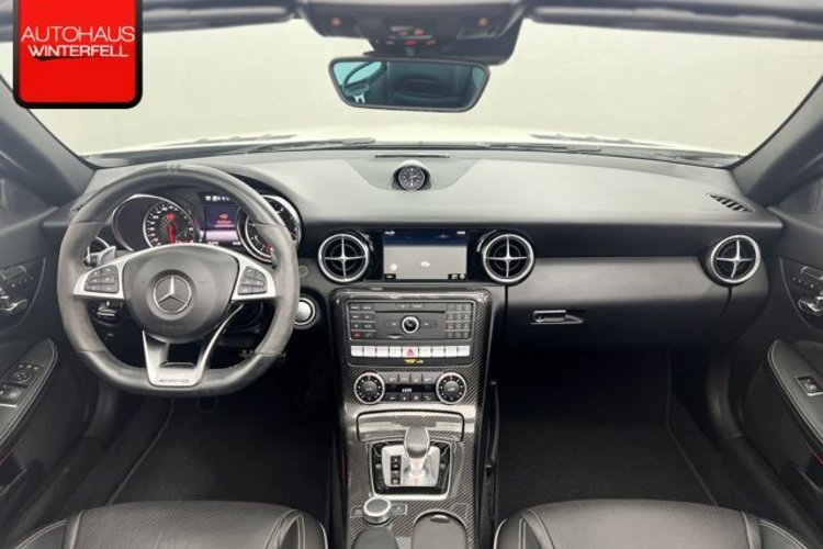 Mercedes-Benz SLC 43 AMG SLC 43 AMG PERFOR CARBON KAMERA+MEMO+KEYLESS