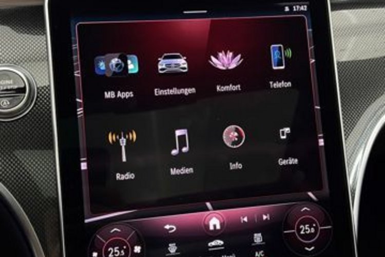 Mercedes-Benz C 300 C 300 4M T AMG PANO+MEMORY+360+HUD+NAPPA+LED+