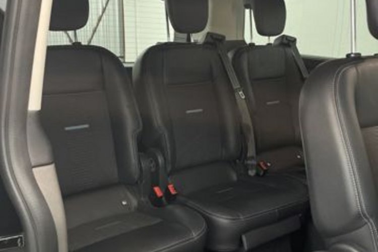Ford Tourneo Custom Tourneo Custom 320 L2H1 Active 8SITZ+AHK+STANDHE