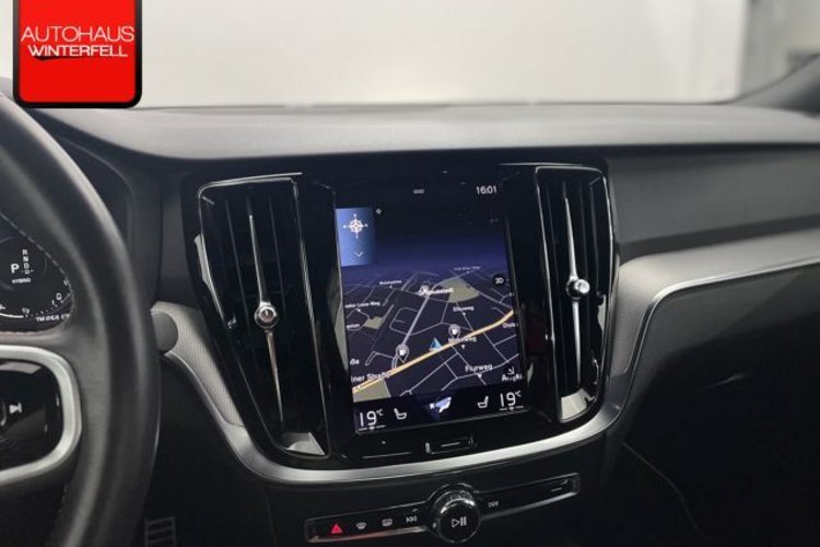 Volvo S60 S60 T8 R-DESIGN RECH AWD LED+H/K+KEYLESS+KAMERA+