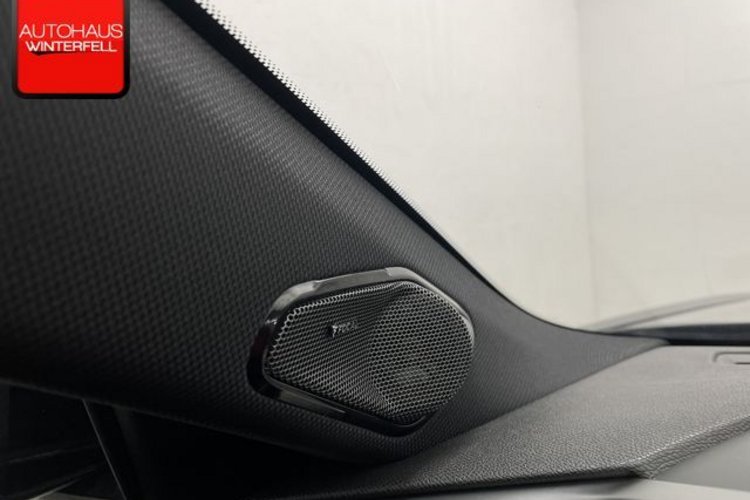 Peugeot 408 408 HYBRID 136 e-DSC6 GT PANO+MEMO+360+3D-TACHO+