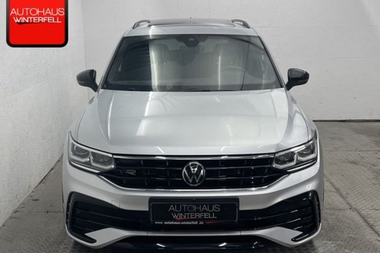 Volkswagen Tiguan Tiguan 2.0 TDI 4M R-LINE BLACK PANO+AHK+STANDH+