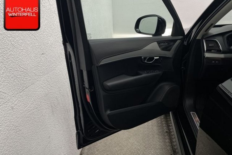 Volvo XC90 XC90 T8 PLUS DARK RECH AWD 7SITZ+PANO+STANDHZG+