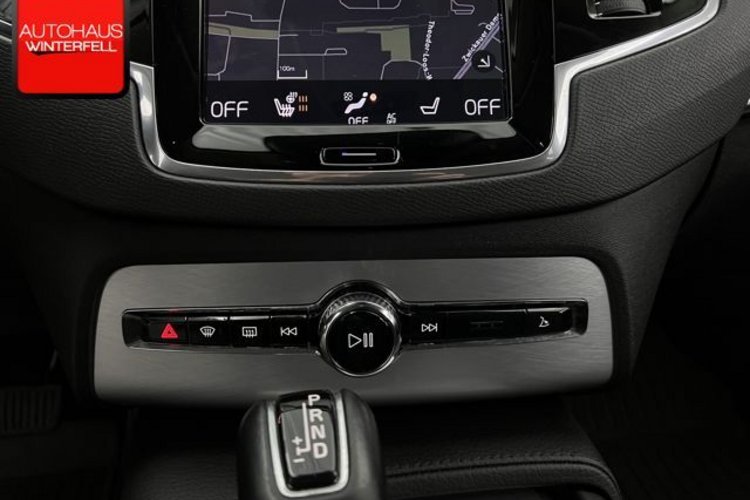 Volvo XC90 XC90 D5 AWD STANDHEIZUNG+KAMERA+KEYLESS+VOLL-LED