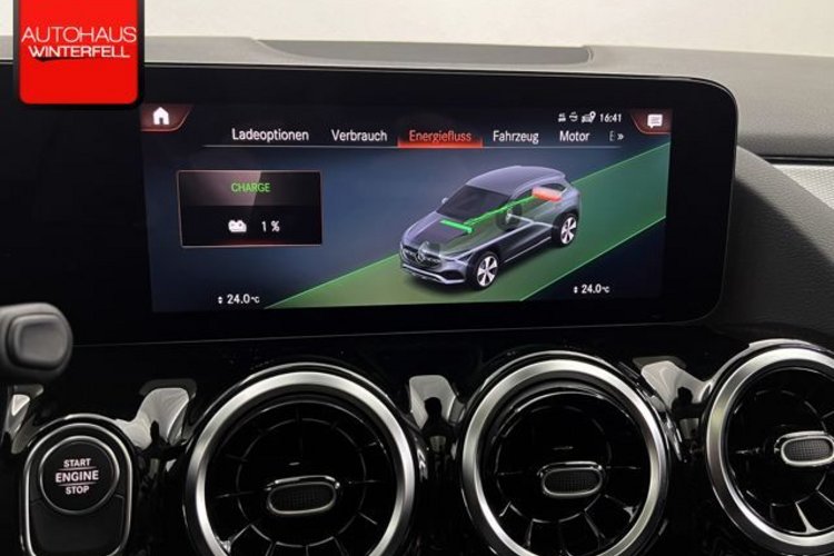 Mercedes-Benz GLA 250 GLA 250 e STYLE PANO+AHK+MULTIBEAM+KAMERA+DISTRO