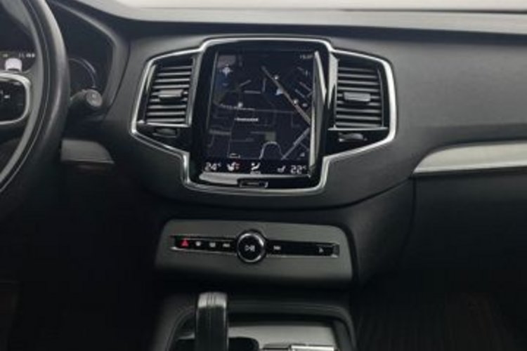 Volvo XC90 XC90 T8 AWD Recharge INSCRIPTION 7SITZ+PANO+LUFT