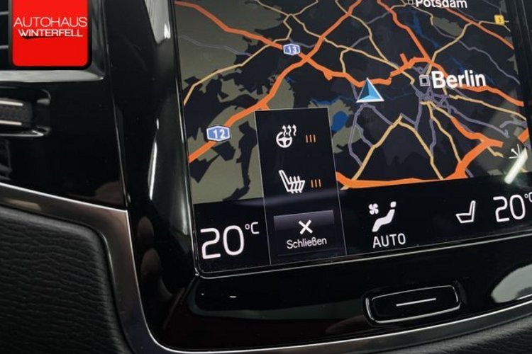 Volvo XC90 XC90 B5 AWD PRO PANO+AHK+MEMORY+STANDHEIZUNG+LED