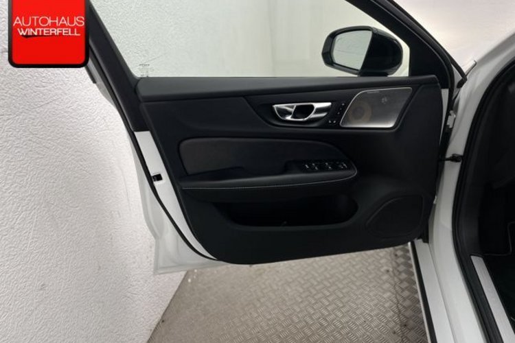Volvo V60 V60 T8 AWD Polestar Engineered PANO+B&amp;W+HUD+360+