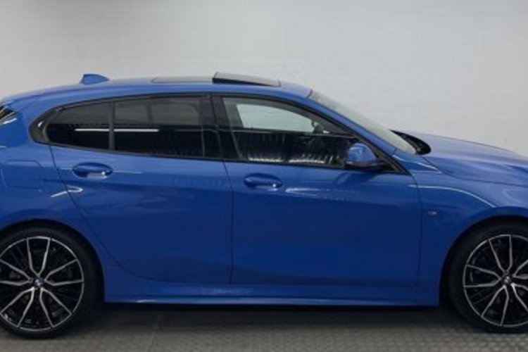 BMW 120 120 d xDrive M SPORT PANO+19Z+ADAPTIVE-LED+MEMO+