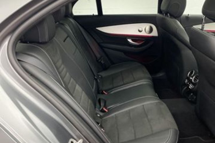 Mercedes-Benz E 300 E 300 de 4M AMG NIGHT MAGNO BURMESTER-3D+PANO+