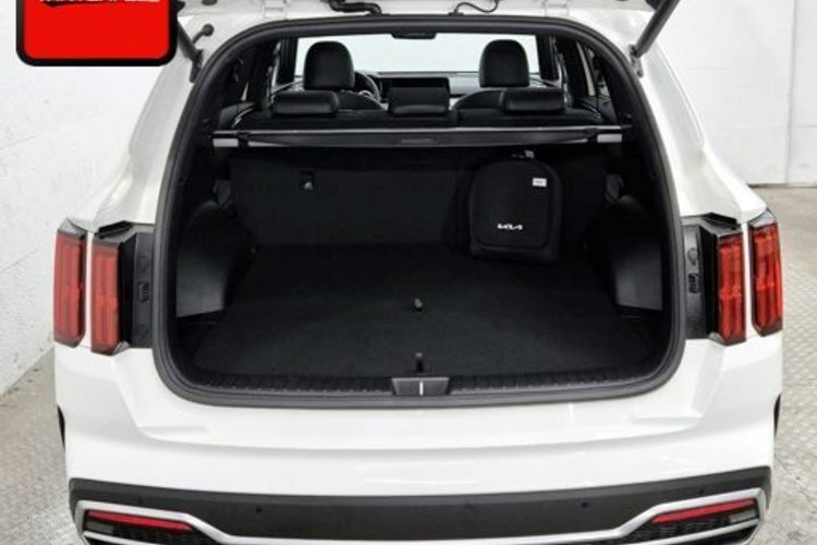 Kia Sorento Sorento Platinum 4WD Plug-In Hybrid PANO+AHK+360