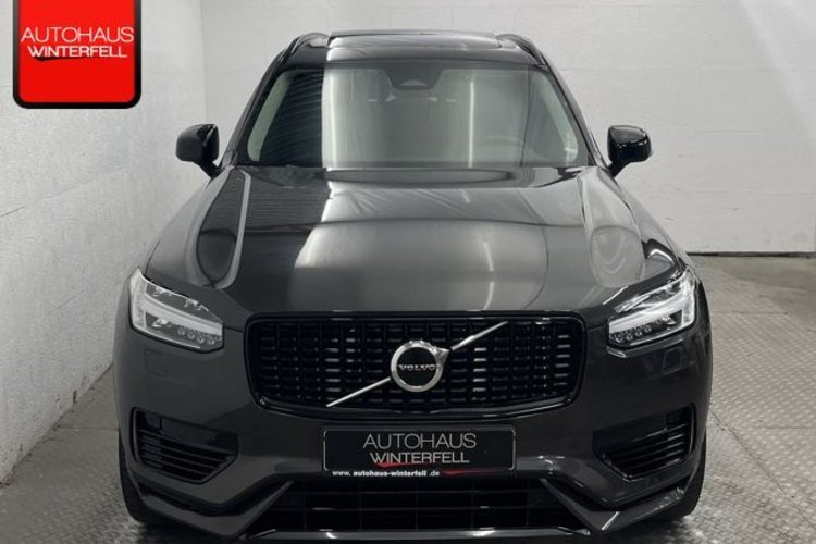 Volvo XC90 XC90 T8 PLUS DARK RECH AWD 7SITZ+PANO+AHK+STANDH