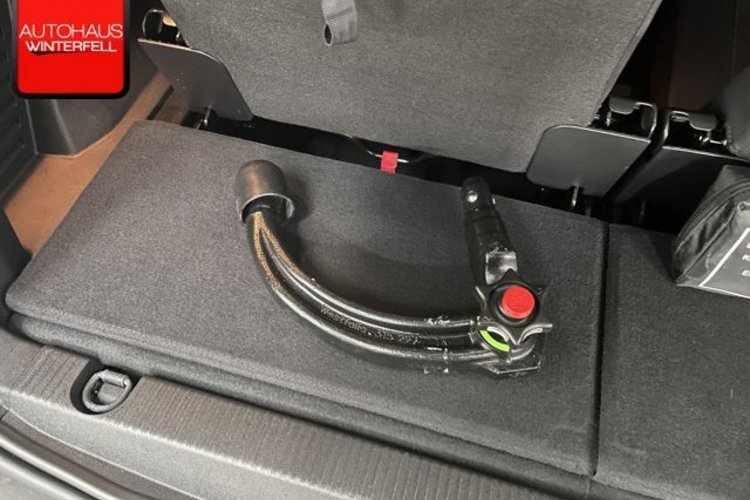 Peugeot 5008 5008 Hybrid 136 e-DSC GT BLACK TONE 7SITZ+PANO+