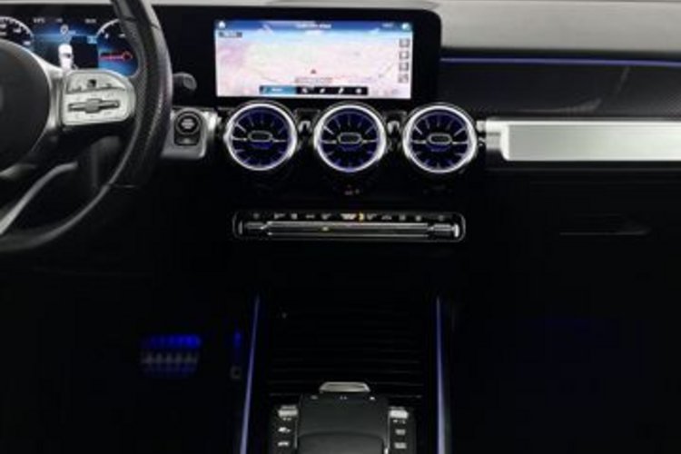 Mercedes-Benz GLB 220 GLB 220 d 4M AMG NIGHT PANO+AHK+MEMO+STANDHEIZUN