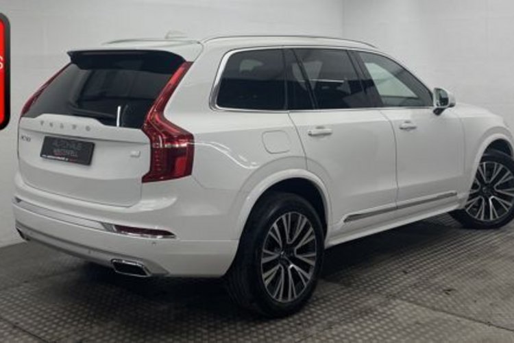 Volvo XC90 XC90 T8 INSCRIPTION RECH AWD 7SITZ+PANO+B&amp;W+AHK+
