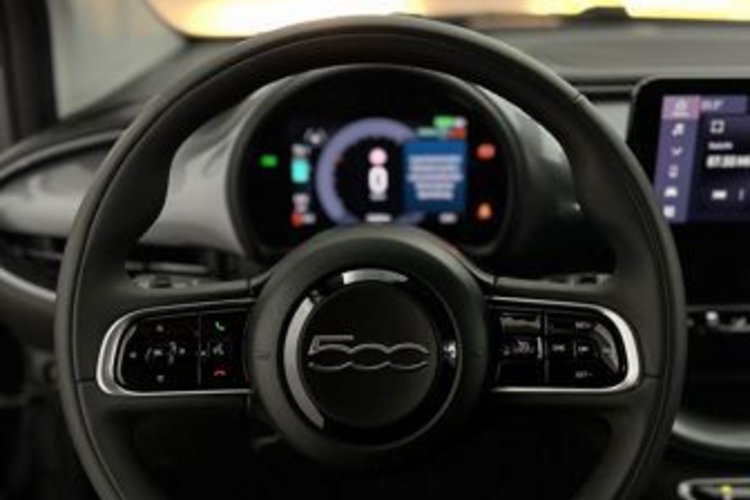 Fiat 500e 500e 42KWH STYLE+CARPLAY+DIGITAL+TEMPOMAT+
