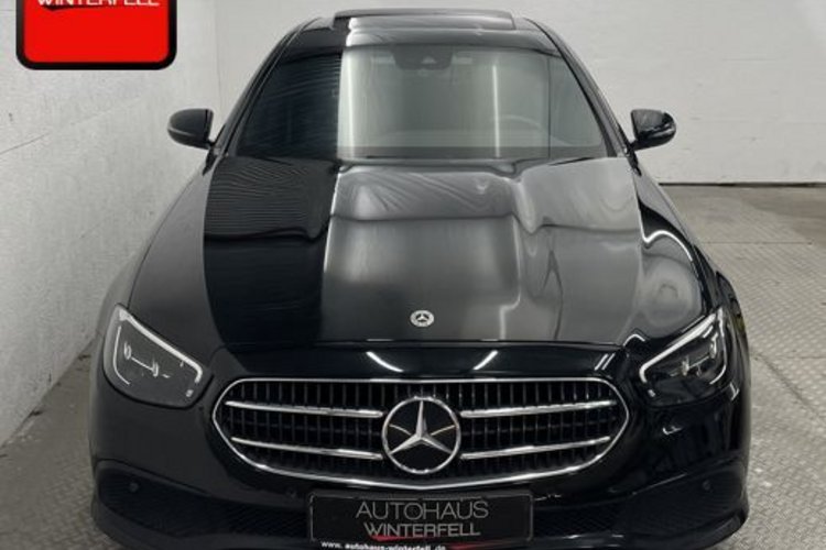 Mercedes-Benz E 220 E 220 d Avantgarde NIGHT ESD+KAMERA+AMBIENTE+LED