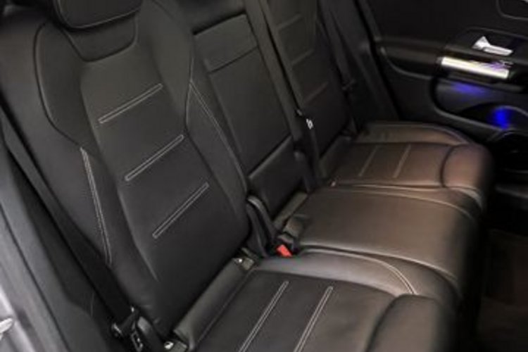 Mercedes-Benz GLA 45 AMG GLA 45 S AMG 4M+ NIGHT MAGNO PANO+MEMORY+360+LED