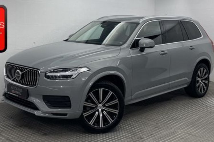 Volvo XC90 XC90 B5 AWD 7SITZ+GOOGLE+KAMERA+KEYLESS+LED+20Z+