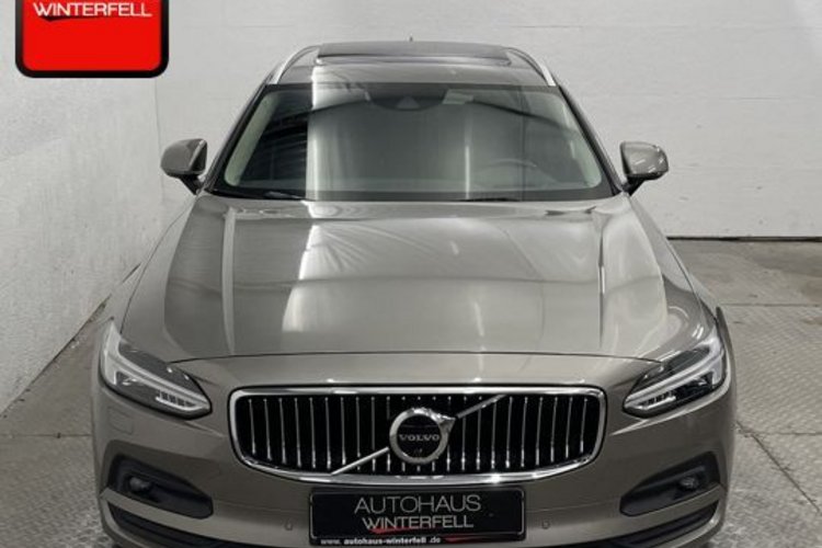 Volvo V90 V90 D4 PRO PANO+AHK+360+HUD+H&amp;K+STANDHEIZUNG+LED