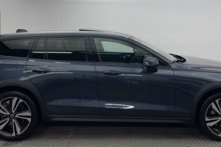Volvo V60 Cross Country V60 CC B4 D AWD PANO+VOLL-LED+HARMAN/K+KAMERA+