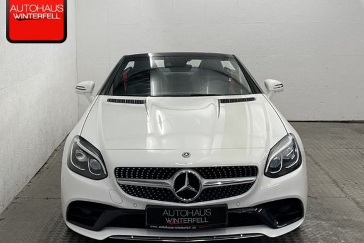 Mercedes-Benz SLC 200 SLC 200 AMG PANO+KAMERA+HARMAN/K+ILS+AIR-SCARF+