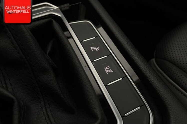 Volkswagen Arteon Arteon 2.0 TDI 4M Elegance PANO+AHK+360+HUD+DCC+