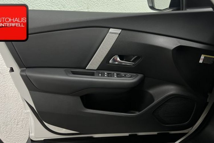 Citroën C4 X C4 X ELEKTRO 136 MAX KAMERA+HUD+ACC+WÄRMEPUMPE