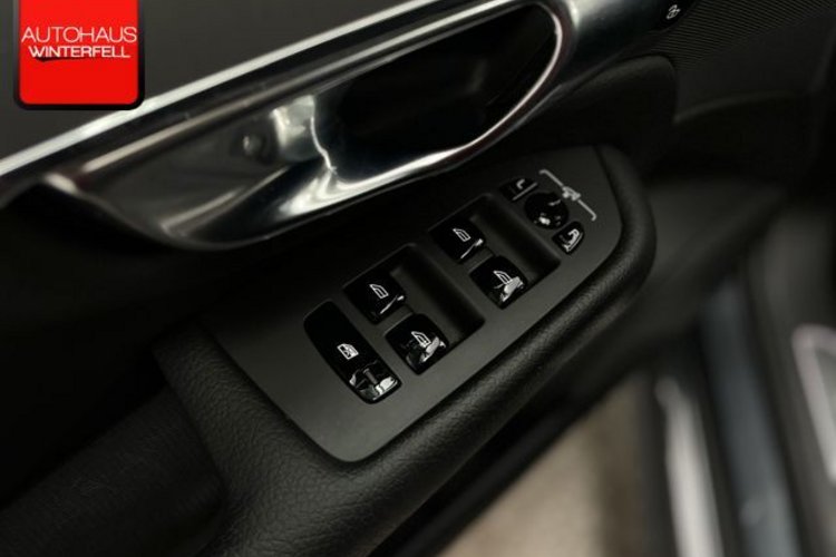 Volvo XC90 XC90 T8 INSCRIPTION RECH AWD 7SITZER+VOLL-LED+