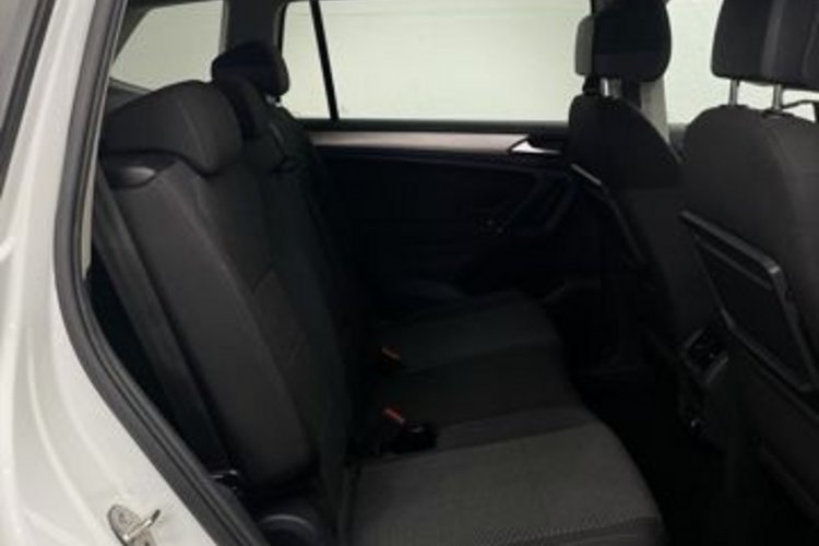 Volkswagen Tiguan Allspace Tiguan Allspace 2.0 TDI R-Line 7SITZ+KAMERA+ACC+