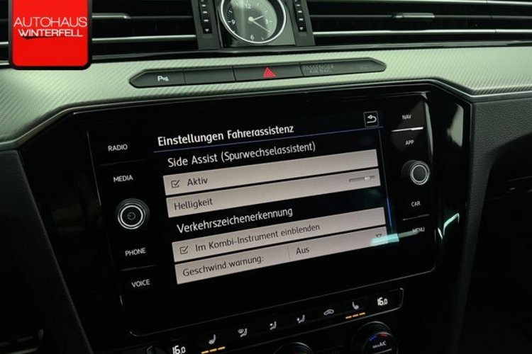Volkswagen Passat Variant Passat Variant 2.0 TSI R-Line KAMERA+KEYLESS+ACC