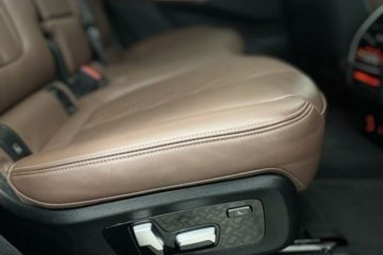 BMW X7 X7 xDrive 40 d M SPORT PANO-SKY+TV-FOND+LASER