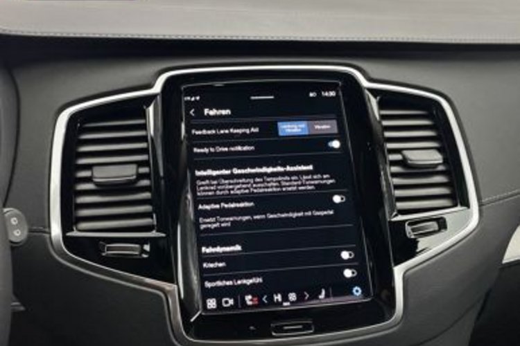 Volvo XC90 XC90 T8 ULTIMATE BRIGHT RECH AWD 7SITZ+PANO+AHK+