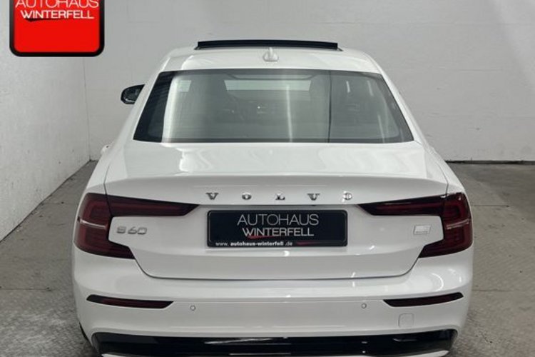 Volvo S60 S60 T8 AWD PLUS DARK RECH PANO+360+MEMO+STANDHZG